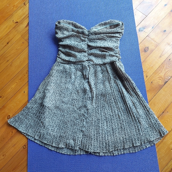 Pretty flare dress - Picture 4 of 4